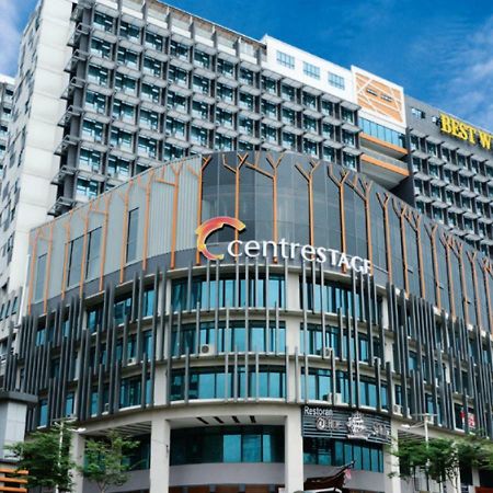 شقة Heart Of Petaling Jaya Near Lrt Line 5 المظهر الخارجي الصورة