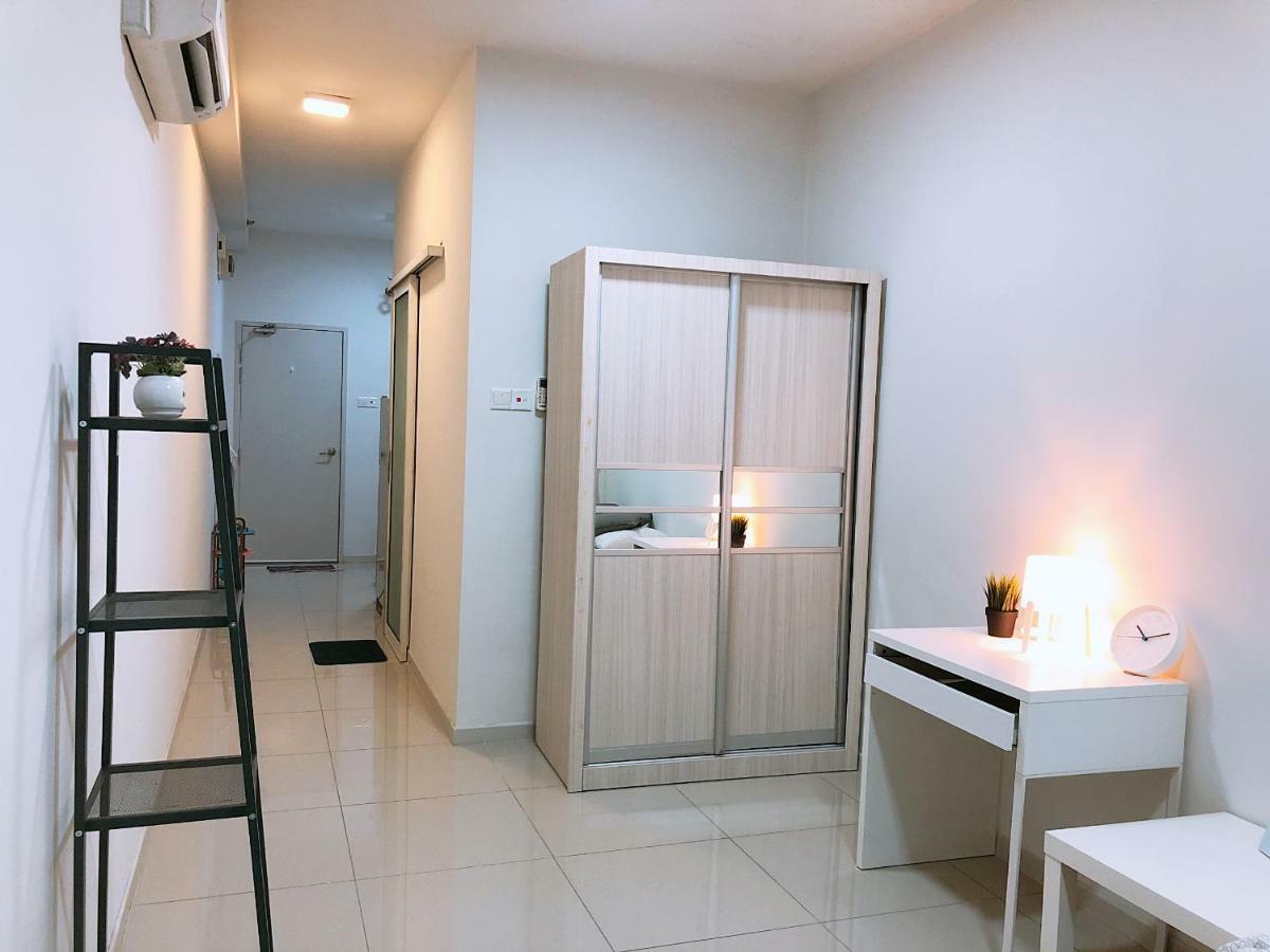 شقة Heart Of Petaling Jaya Near Lrt Line 5 المظهر الخارجي الصورة